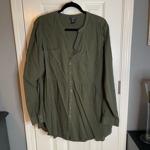 Women’s Long Sleeve Top